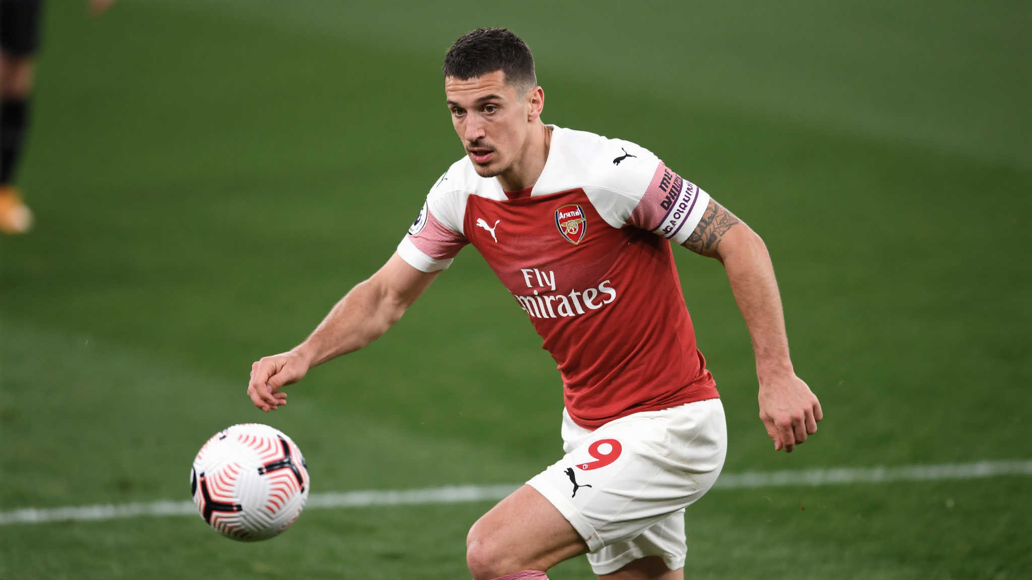 曝米兰与扎卡达成协议,药厂将收到1000万欧首报价 格拉尼特·扎卡作为一名经验丰富且实力突出的中场核心